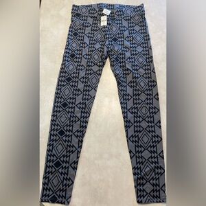 NWT Women’s PINK leggings